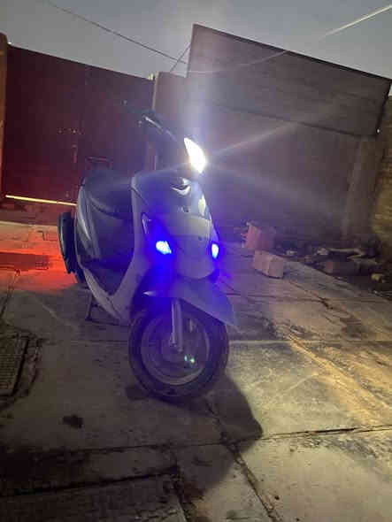 سلام عليكم ورحمة الله وبركاته دراجة ماكس منغولي لل بيع لون سمائي دراجه كلش حلوه ونضيفه مكفوله من تاير لل تاير سعره 750 وبيه مجال رقم ***********
