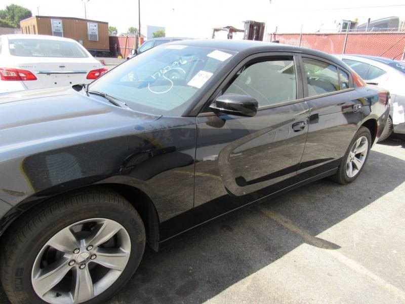 موديل ١٨ فه اس اكستي مكينه ٣٦٠٠ كشن كهرباء شاشه جبيره حادث جاملغ خلفي فقط بدون ايرباك بجم كبس مكفوله من الغد والشواصي وايرباك جديده ماشيه ٩٠ كيلو بيه طعه كلير من امريكه جاملغ ايسر فقط رقم بغداد بسمي اصل ١٨ تويل مكان بغداد بلديات السعر ١٨٧ الاتصال ***********
