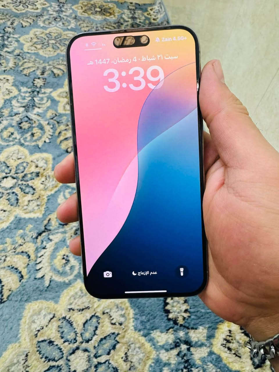 ايفون 15 برو ماكس 
بطاريا 86 بلادي نقطه شحن ميصرف يمشيك يوم كامل ويبقى بي شحن 
الجهاز تاخذه تخلي بكلبك على نضافته 
شرق الاوسط AAA
انطيك بي ضمان مدى الحياه اذا بي زلغ او بي مشكله ترجعه وتاخذ فلوسك
التحديث 18 مو المائي 
السعر مليون قفل من الاخير 
قفله مليون الجهاز 
كامل ملحقات كيبل اصلي 
لزكه وكفر اصليات 
الجهاز على ايدي فتحته اخذته بواحد و 950 اول ما نزل
سبب البيع اريد اخذ ايباد وجهاز ثاني 
واله مابيع النجف, العراق


**إذا كنت صاحب هذا الإعلان وتريد حذفه لأي سبب، رجاءا أرسل رسالة إلى الدعم الفني**