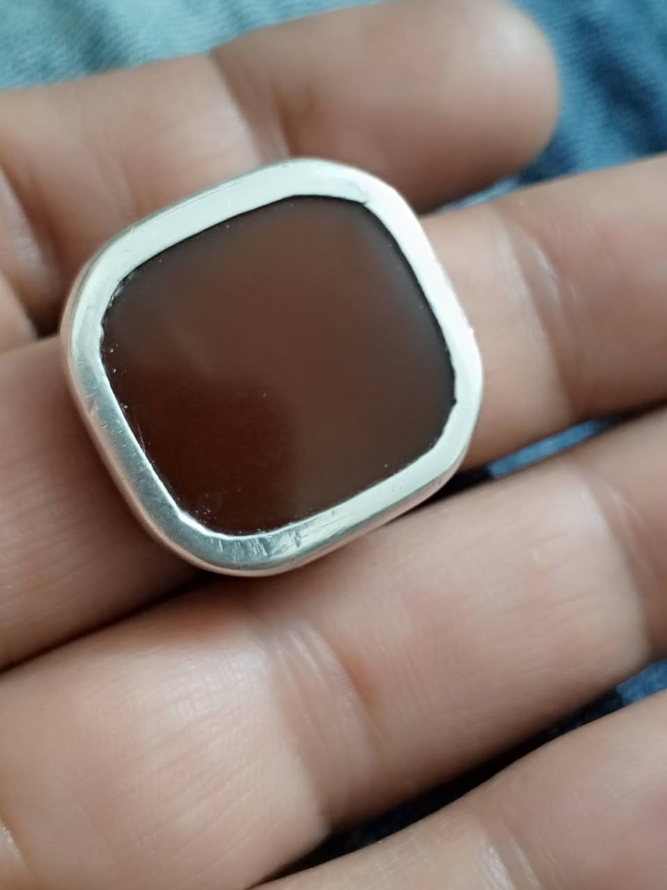 عقيق يماني قديم خامة رووعة ١٤٠ ألف بغداد ***********
