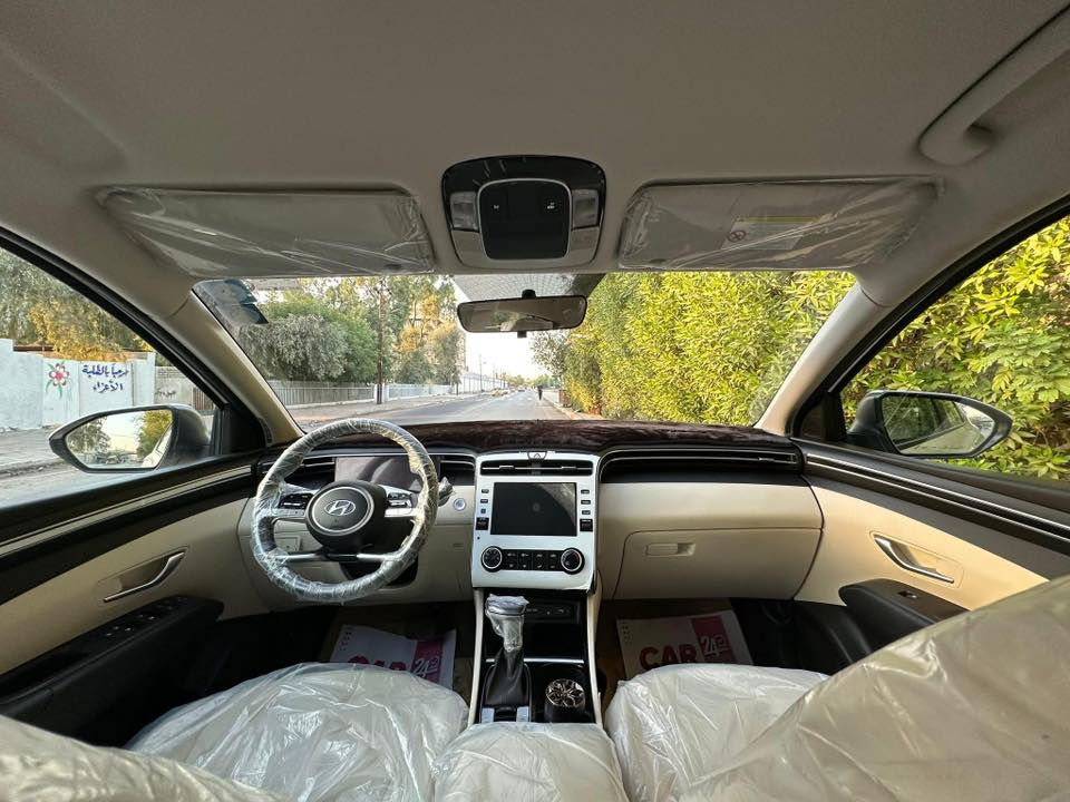 السلام عليكم شباب توسان2024 خليجي ضمان الأولى سيارة مكفوله كفالة عامة من صبغ بارد رصعه شخط ماشيه 10 الف حقيقي فول موصفات قماره حديد بصمه كراسي كهرباء شاشة دجتل داخل ابيض مكان سياره بغداد المنصور 
رقمي ***********
