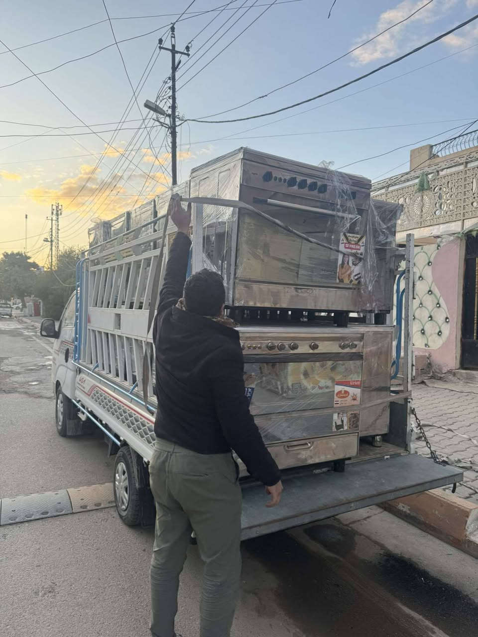 معرض زياد الأثاث المنزلي
وصول وجبه جديده من الطبخات الكريازي المصري باب أول شرط النظافه 
أخو الجديد صار بسعر الجمله العنوان تكريت شارع الزهور خلف افران الكرخ وقاسم مول معرض زياد الأثاث المنزلي 
***********
