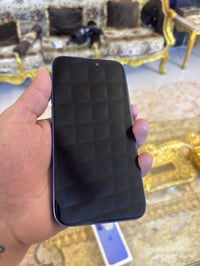 ايفون ١٦ بلاس • نظيف ١٠٠% • كامل الملحقات
