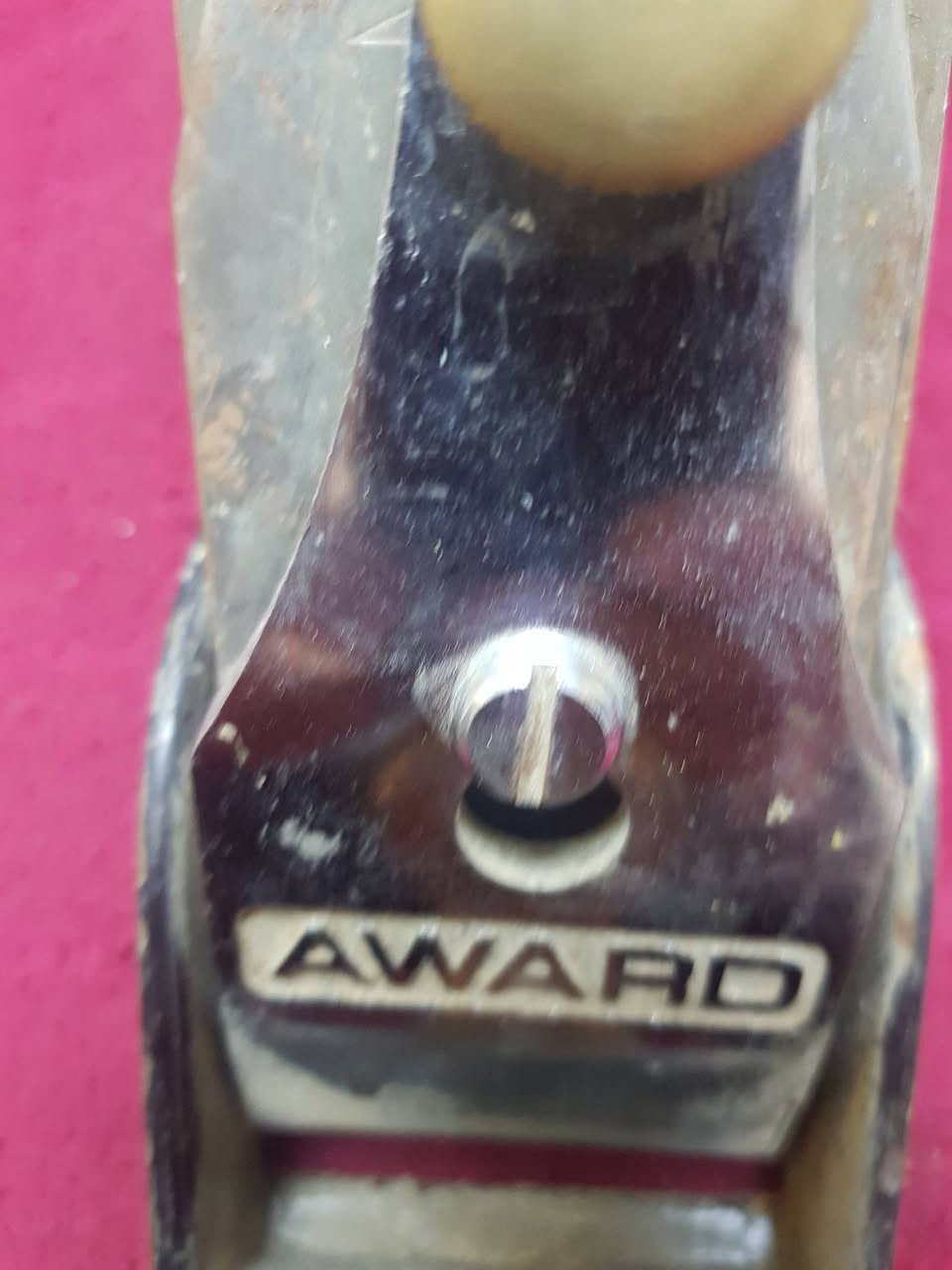 السلام عليكم اخوان للبيع يوجد توصيل
***********
