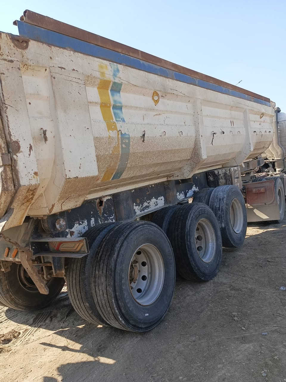 السلام عليكم عربانة قلاب للبيع تخم تاير 22 جاهزة للعمل للاستفسار‏‪‏‪0781 670 5508‬‏السعر 60 ورقه وبيها مجال مكلف بالنشر
