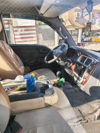 حمل • ٢٠١١ • بغداد