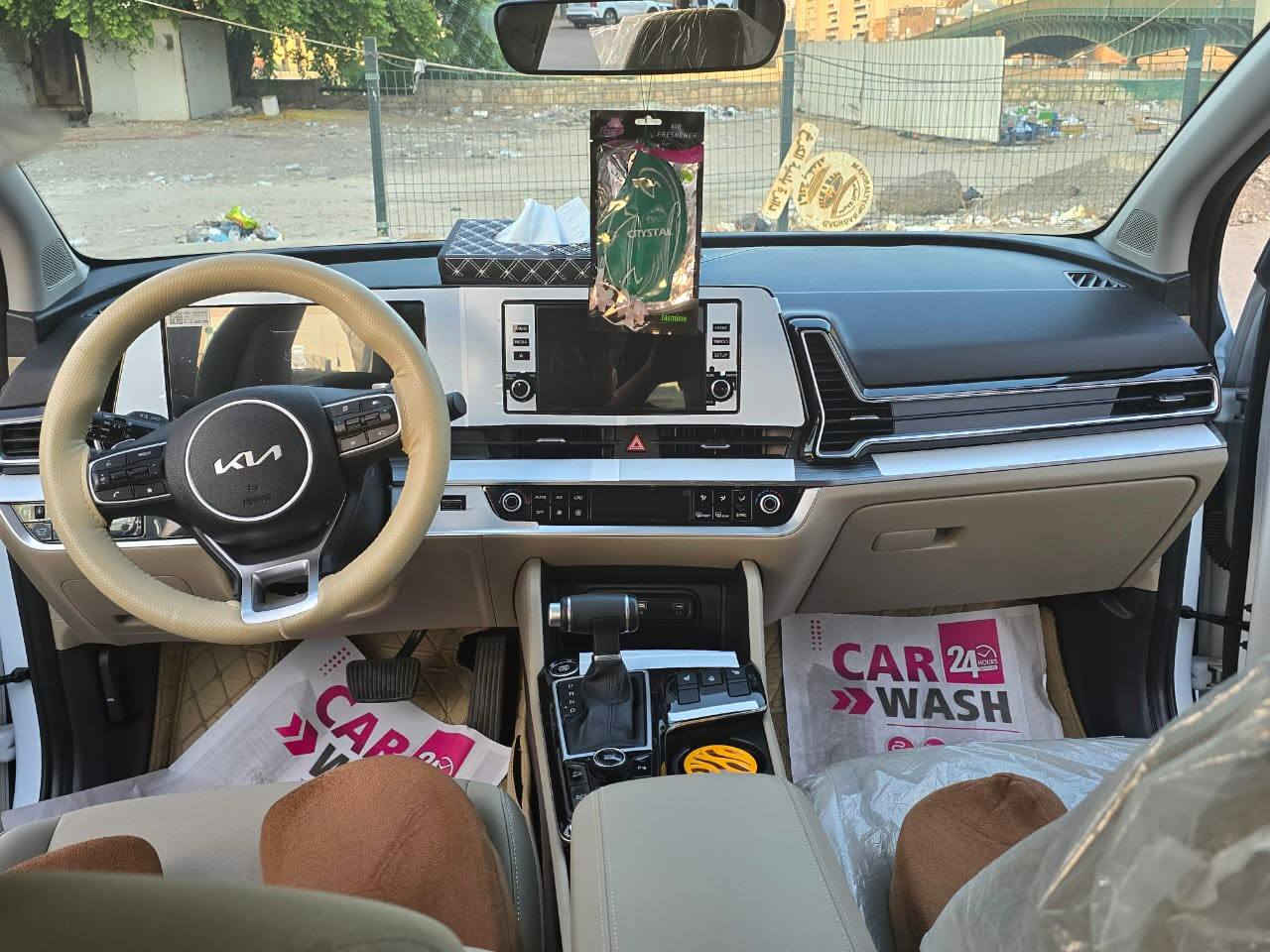 سبورتج خليجي 2025 مكفولة ماشيه 5الف بانوراما تحكم ستيرن بصمه اشاير بالمري حساس امامي خلفي جنطه كهرباء تدفئه بالمقاعد وتدفئه بالتستيرن السعر 240
***********
