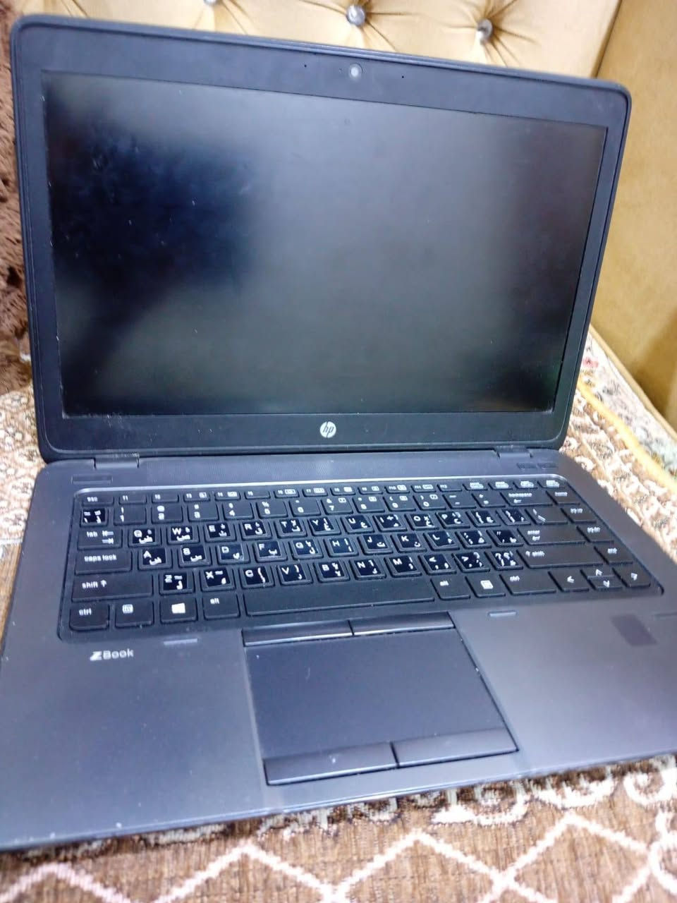للبيع لابتوب 14 HP Zbook
i7 جيل رابع
رام 8
شاشة 15
من الجهه اليمين يحتوي على منفذ الشاحن ومنفذ ايرثلنك ومنفذين USB ومنفذ السماعه كما موضح بالصوره ومن اليسار منفذين USB ومنفذ SC وتهويه 
البطارية مبدلة والشاحن مبدل
الجهاز نظيف كلش وما بي ضربات
وندوز منصب ويشتغل طبيعي بس يحتاج تفعيل فقط
مناسب للشغل والدراسة والاستخدام اليومي 
السعر 160 قابل للتفاوض للشراي فقط
مكاني البصره 
تواصل خاص
او واتساب ***********
