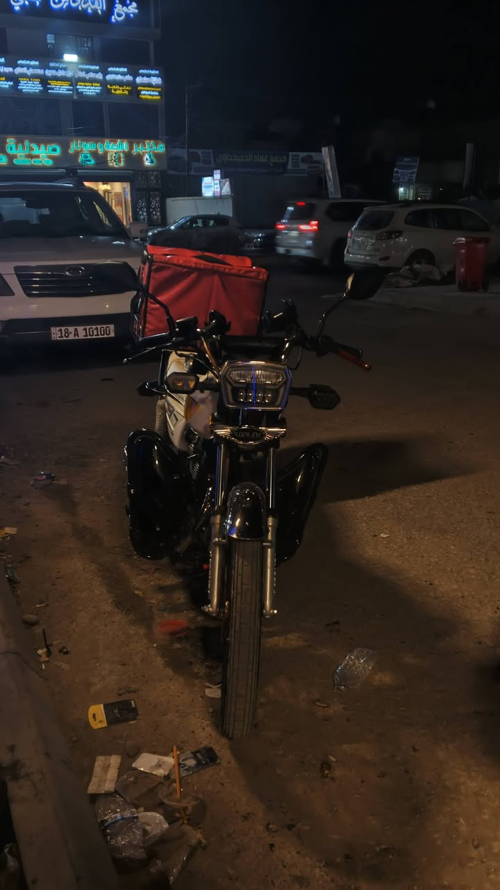 السلام عليكم سونك موديل 25 مكينه 150 سيسي دراجه خير من الله صارلي 3 اشهر  مستخدم نضيف تجي تفحص تقتنع سعر 750 وبيها مجال شي بصيط رقمي ***********
