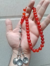 مسبحه عقيق هندي احمر ثلث شبابي بسعر 20 الف واصل  داخل بغداد وللمحافظات...