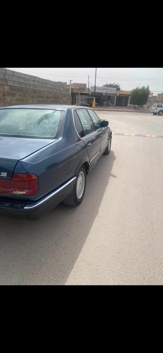 لبيع 735 موديل 90 رقم انبار جديد هزه جديد بسمي تحويل ثاني يوم محرك وكير خير من الله تبريد شغال كأمر وشاشه السعر ٤٨ وبيه مجال العنوان الفلوجه ***********
