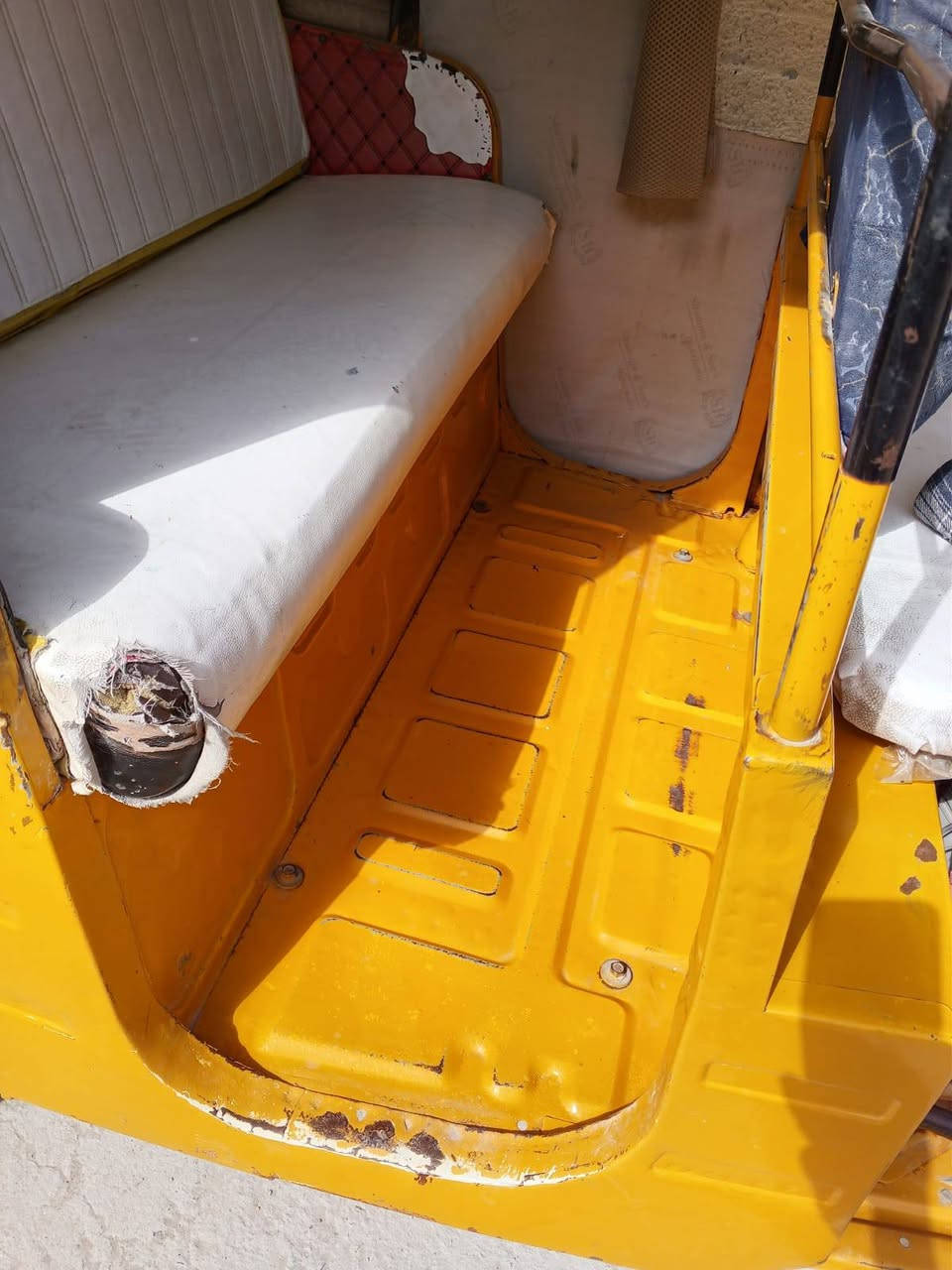 يا تكتك للبيع موديل 19.رقم بسمي مكفوله من صبغ وضربه  تحويل بماشر عنوان بابل مدحتيه مكلف بل نشر  باقي تفاصيل اتصال عل رقم ***********
