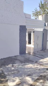 حي الرشيديه قطاع السادس • قرب جامع حسين الدبو • ١٠٠م٢