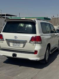 لاندكروز • ٢٠١٠ • محدث ٢٠١٥