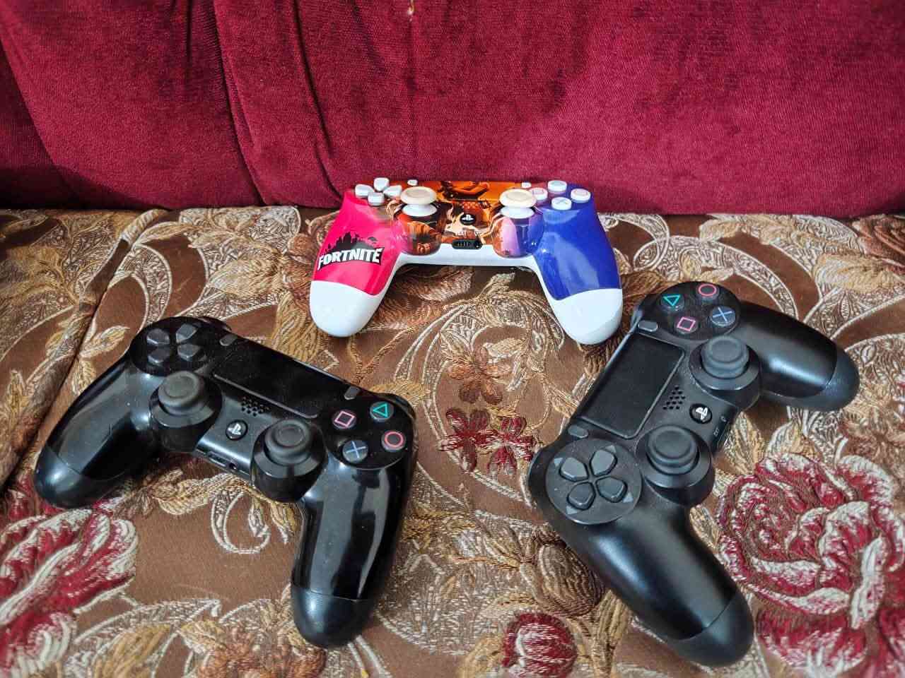 بلي فور برو فول نظافة مفتوح على قد التنظيف كامل ملحقاتة بيس 2021 gta5 ومورتال كومبات تو السعر 375 الف


**إذا كنت صاحب هذا الإعلان وتريد حذفه لأي سبب، رجاءا أرسل رسالة إلى الدعم الفني**