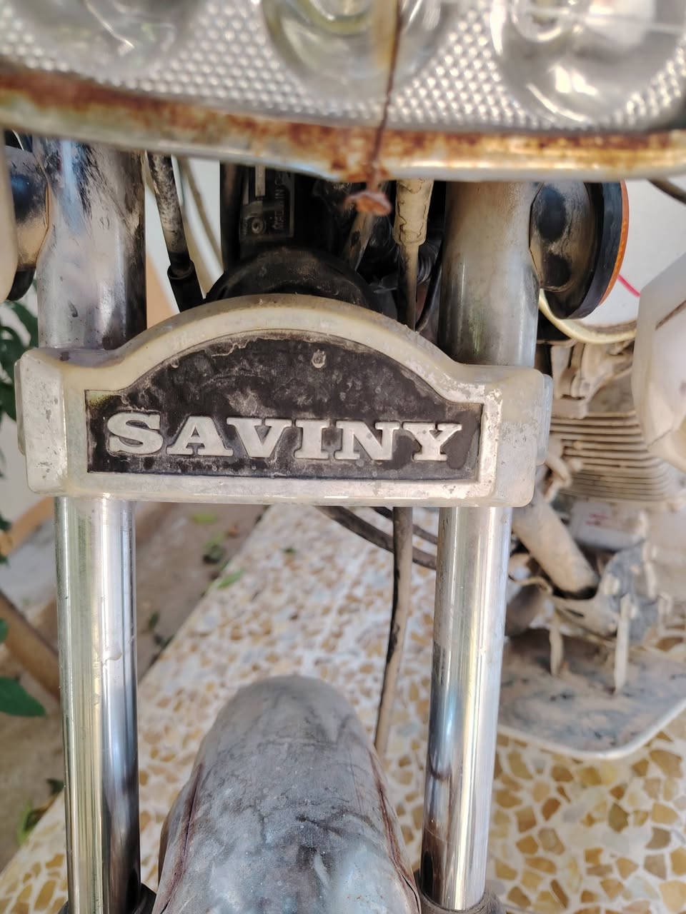 موطور سيفان خمس نمر السعر 4000 بيمجال بصيط 0776
9311102@***********
