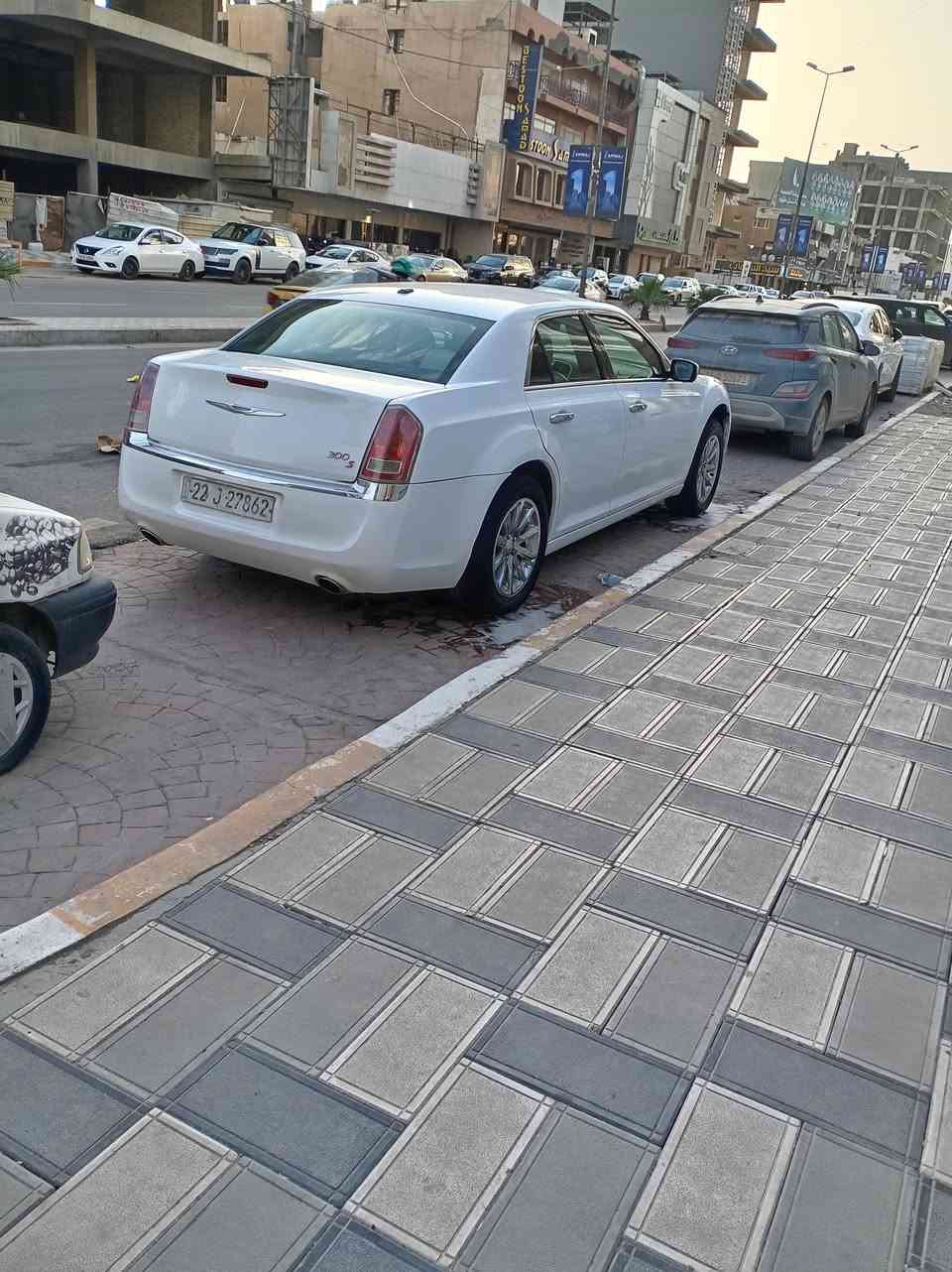 السلام عليكم اوباما 2012 رقم اربيل دولي مكينة وكير حدادية جديدة دواخل عسلي تبديل بنيد وجاملغ بدون دواخل السعر ١٥٣ وبيها مجال *********** مكان السيارة العمارة
