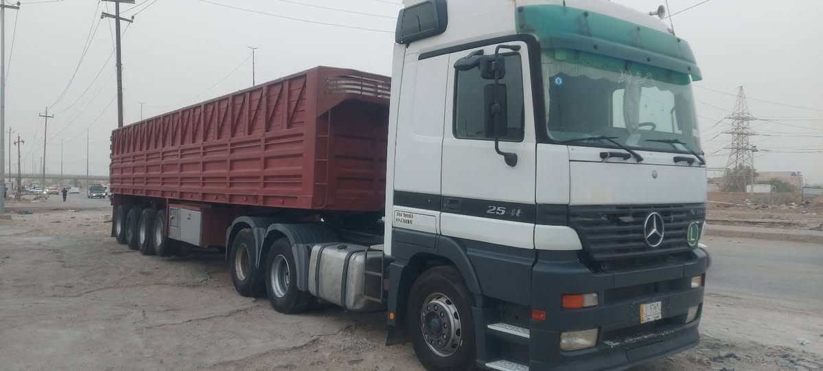 السلام عليكم سياره الفينيه للبيع سنكل مزوج رقم بصره مشروع وطني تخم تاير تدفئه تبريد كله عالابلاد مكينه حجم 48 المكان ناصريه للإستفسار الاتصال ***********
