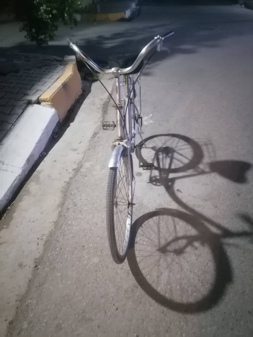 السلام عليكم باسكل للبيع باسكل نضيف كلش كامل مكمل المكان بعقوبه التحرير السعر ٤٥ وبي مجال حجم ٢٤ الخاص مفتوح


**إذا كنت صاحب هذا الإعلان وتريد حذفه لأي سبب، رجاءا أرسل رسالة إلى الدعم الفني**