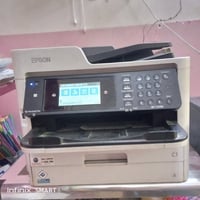 طابعة • نظيفة