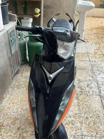 مضلع حديث نوزل 2012
دبل ابلادي 
سبايدر ابلادي 
مكينه ما مفتوحه
عداد إلكتروني شغال لونين بلادي 
جويتر ما مفتوح 
نوزل ما مفتوح 
الدراجه كفاله كفاله كفاله من السرقه والمكينه 
الدراجه احله من الصوره نصبه وشكل 
معدل 110 اطلع 
شلعه 
الدراجه كلشي بيه ابلادي بعده بوضع الشركه ما مبدل بيه برغي 
صاله 20 يوم من نزلت من الرمبه من بغداد 
الدراجه عوزه بس سايق مو جنايه وما تعرفله لا تراسل 
سعره واحد وميتين وخمسين 1250 وبيه مجال خابر ع رقم او خاص واتساب ***********
