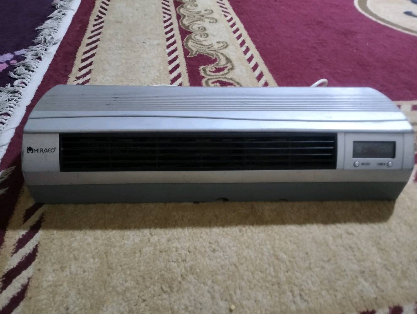 سبلت تدفئة درجة اولى هواء حار ويشتغل على المولدة 
العنوان :موصل كراج الشمال 