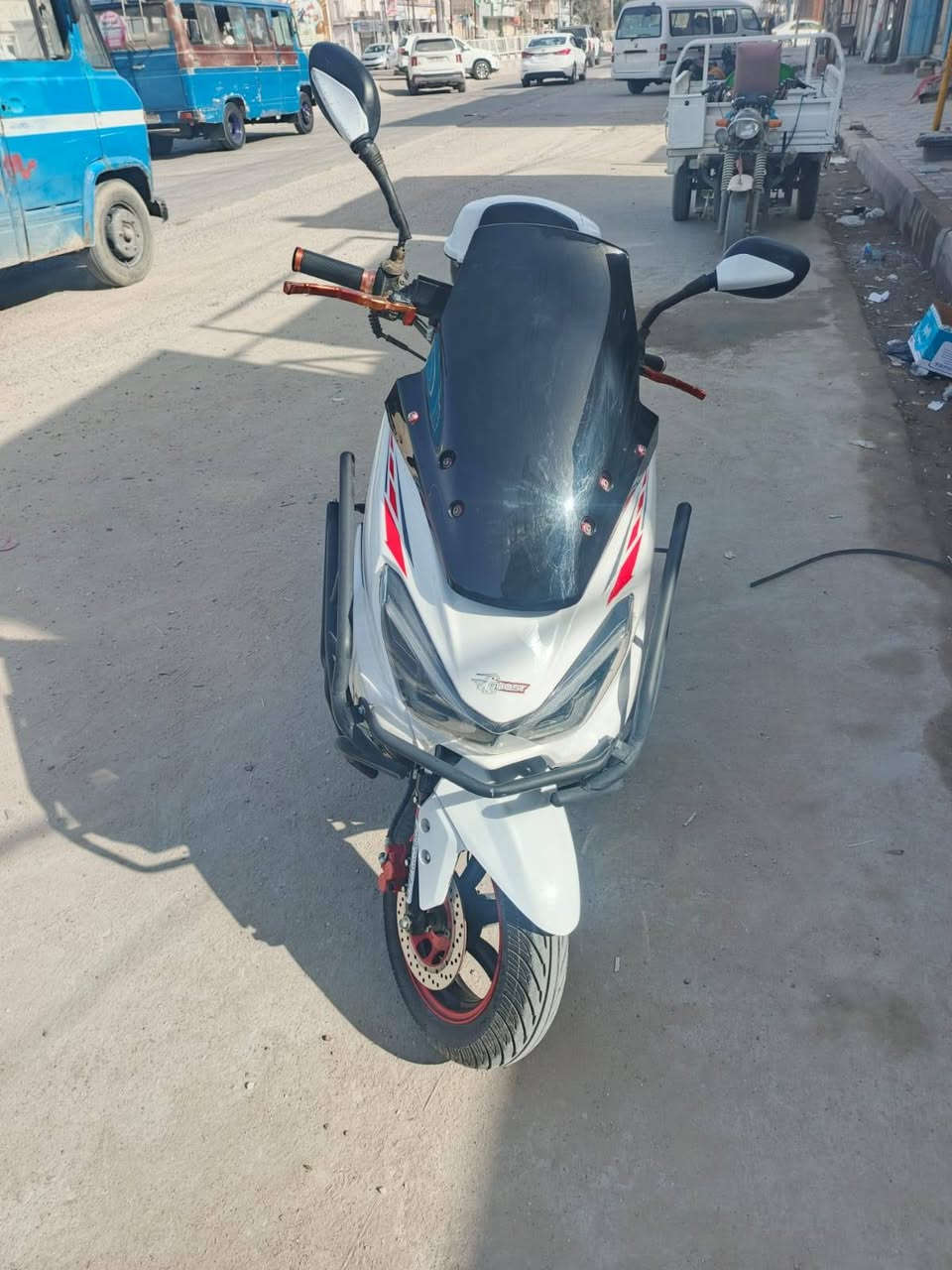 السلام عليكم دراجه CHOST
مديل 24كفاله عامه ماشيه 6الاف عله وضع شركه سعره 800وبيه مجال  رقم صاحب الدراجه  
 *********** احمد الحلاق
