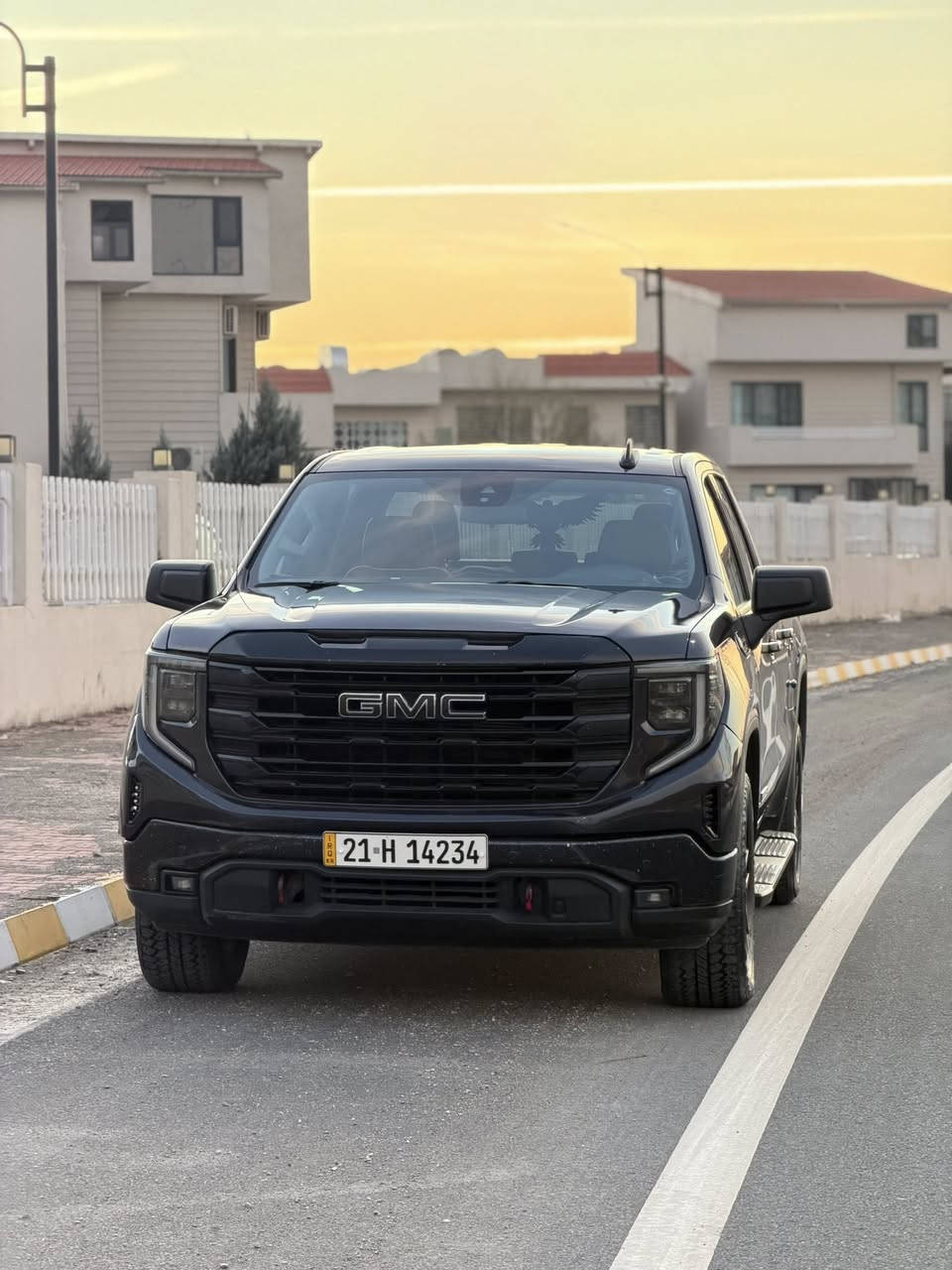 سلام عليكم
2023 GMC seirra للبيع
Elivation
Offroad pakage
شاشة كبيرة
عينة دجتال
دبل اكسل 
محرك ٨ سلندر 5.3 المرغوب
دبل اكسل خفيف و ثكيل
السيارة من دعامية لدعامية ابشرط
ماشية ٣٠ الاف ميل
رقم سليمانية باسمي تحويل وكالة نفس اليوم
حادث جدا بسيط جاملغ امامي صبغ بدون دواخل 
سعرها ٣٥٨$ و مجال بسيط 
مكان سليمانية تحويل وكالة نفس اليوم حاضر
رقم تلفون فايبر واتساب ***********
