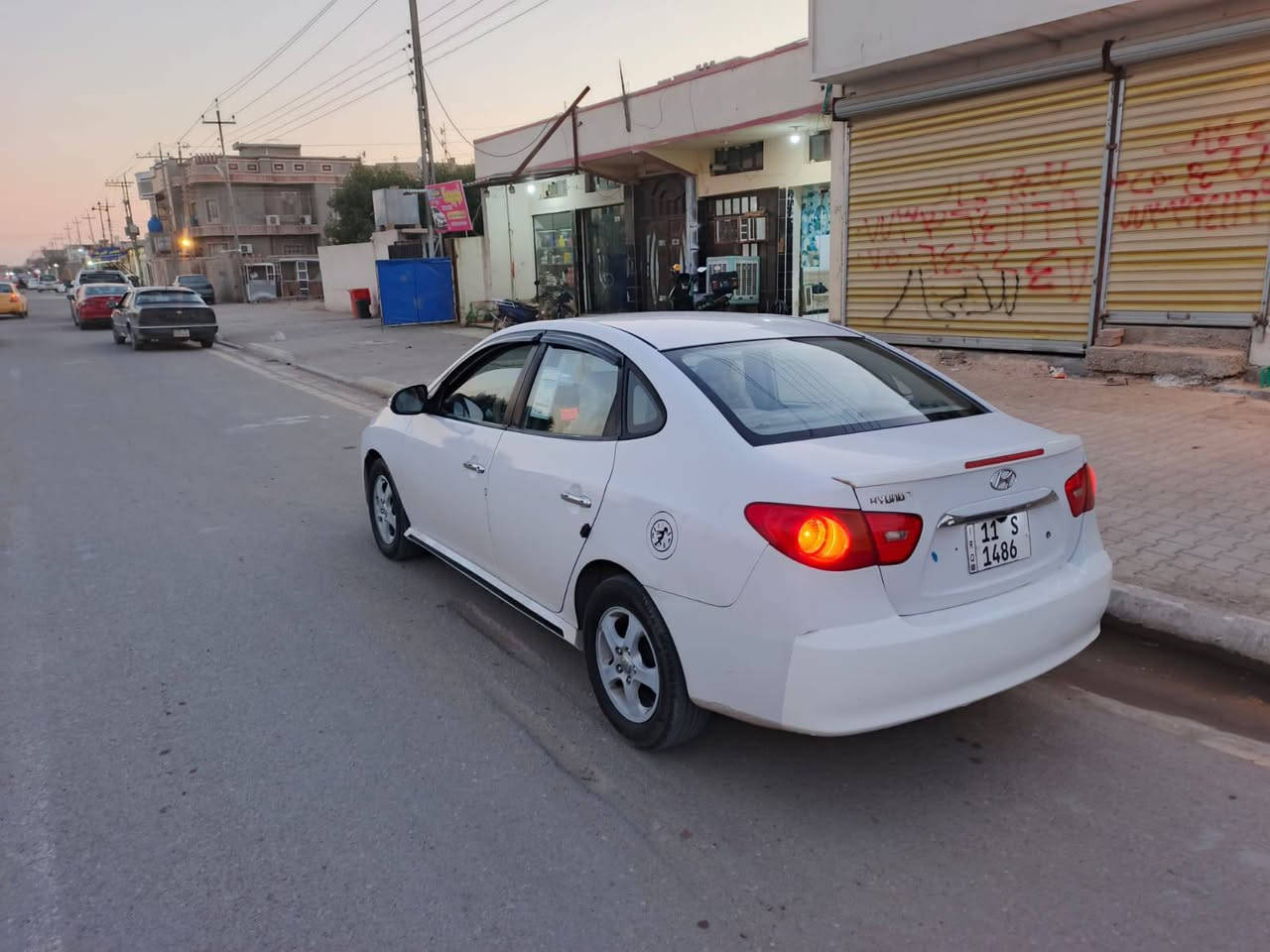 سلام عليكم اللبيع النتره. مقدس خليجي.
 

 موديل 2011 رقم بغداد نكليزي تحويل مباشر.  محرك (2000)  سياره جديده بيها 4قطع صبغ فقط بدون دواخل. السعر 110 العنوان الفلوجه. *********** ابو علي
