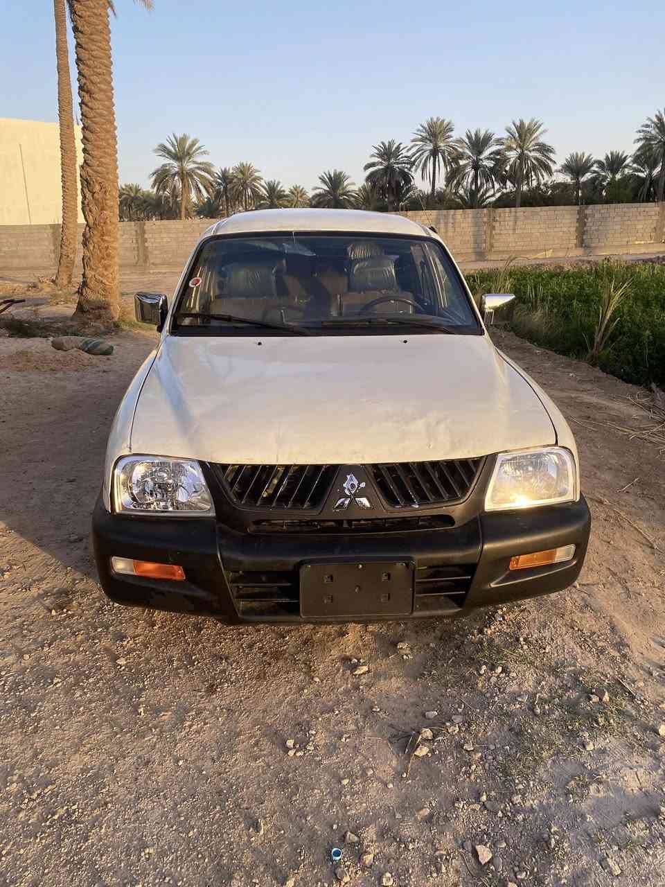 السلام عليكم 
بيكم ميتسبوشي 2002 مزاد وزارة الداخلية شرط الوكاله ام الباركود  مكينه وكير بلاد سياره حلوه وجاهز مكينه كير حداديه تخم تاير كله جديد  السعر 42 وبيها مجال مكاني حله ***********
