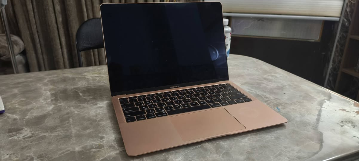 عندي هذا Mac air 2018 core I5 رام 8 هارد 256 رايده ب 500 الف نظيف جدا


**إذا كنت صاحب هذا الإعلان وتريد حذفه لأي سبب، رجاءا أرسل رسالة إلى الدعم الفني**
