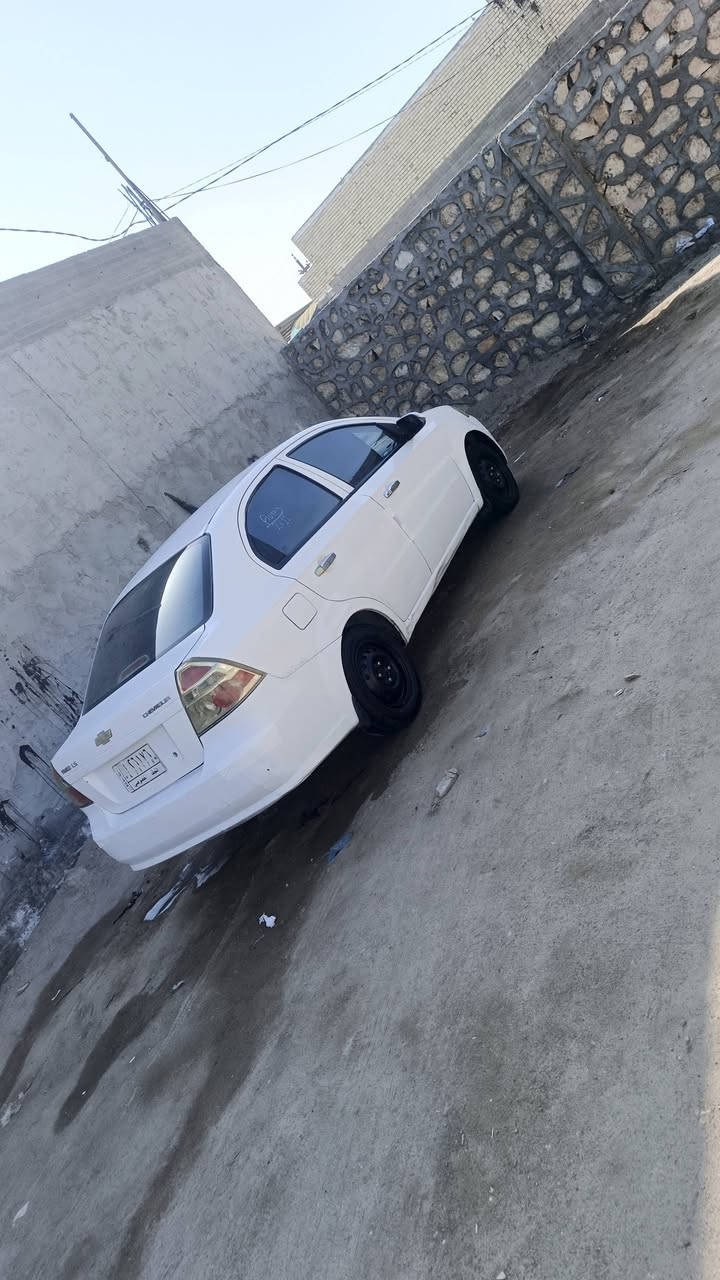 سلام عليكم افيو 2009 سياره كير محرك حداديه خير من الله سياره حلوه ونضيفه بيها فقط جاملغ وبنيد صبغ يعني قطعتين والباقي مكفول سياره حلوه السعر ب 63 وبيها مجال أكثر الاستفسار عل رقم *********** مكاني نجف وإني خادم
