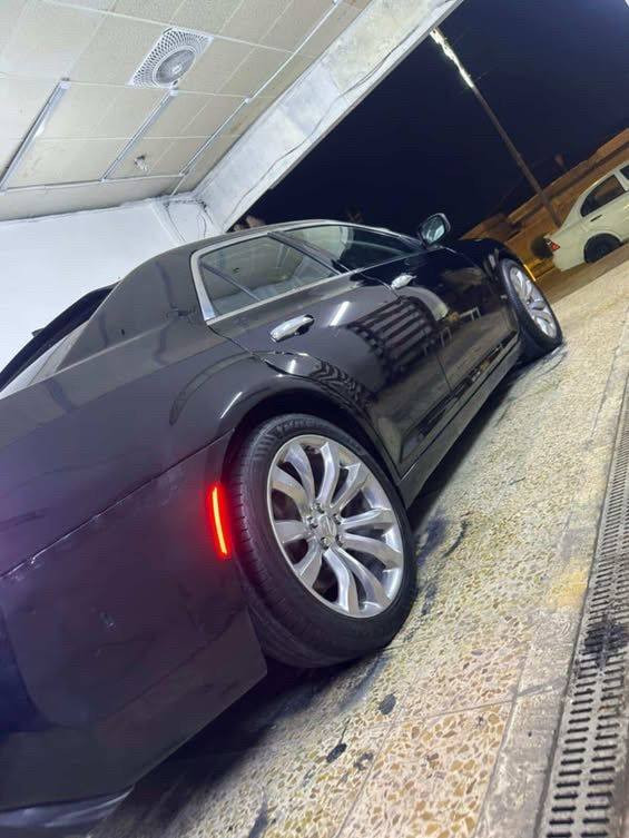 سلام عليكم
اوباما موديل 2018اصل
حادثها جاملغ خلفي وجنطه 
سيارة رقم اربيل باسم عربي 
السيارة كير حداديه كوله جديد 
مكان السيارة كربلاء حي الحسين 
***********
