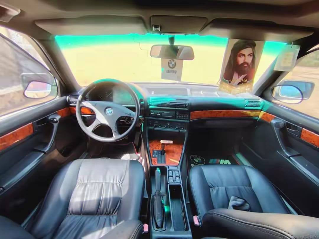 سلام عليكم مرخصت مدير الكروب المحترم البيع بي ام موديل 90 735 سياره كفاله عام رقم انكليزي بسمي سعر ٦٢ مكاني البصره سفوان


**إذا كنت صاحب هذا الإعلان وتريد حذفه لأي سبب، رجاءا أرسل رسالة إلى الدعم الفني**