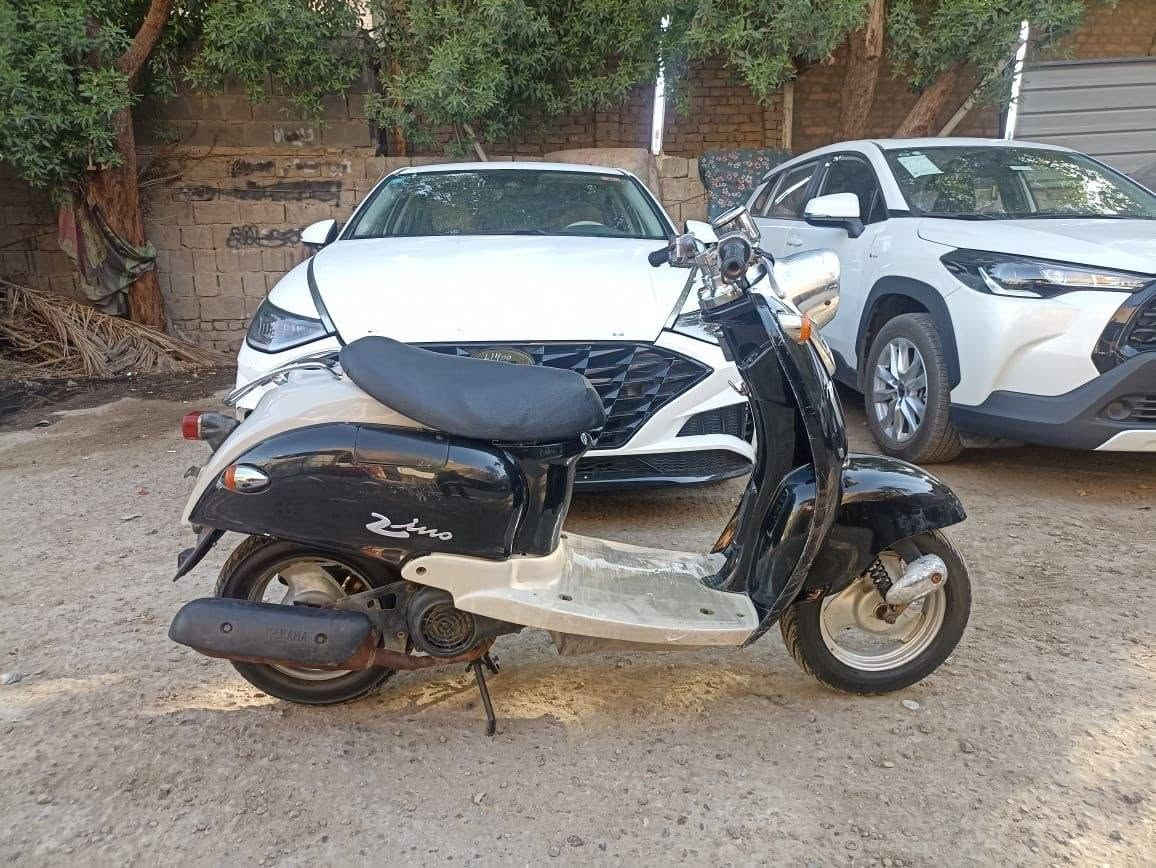كلاسك فحل سلف وهندر شلعه معدل كهربائيات كلها شغاله السعر ٣٠٠ وبيها مجال بسيط السكن البنوك الاتصال***********

