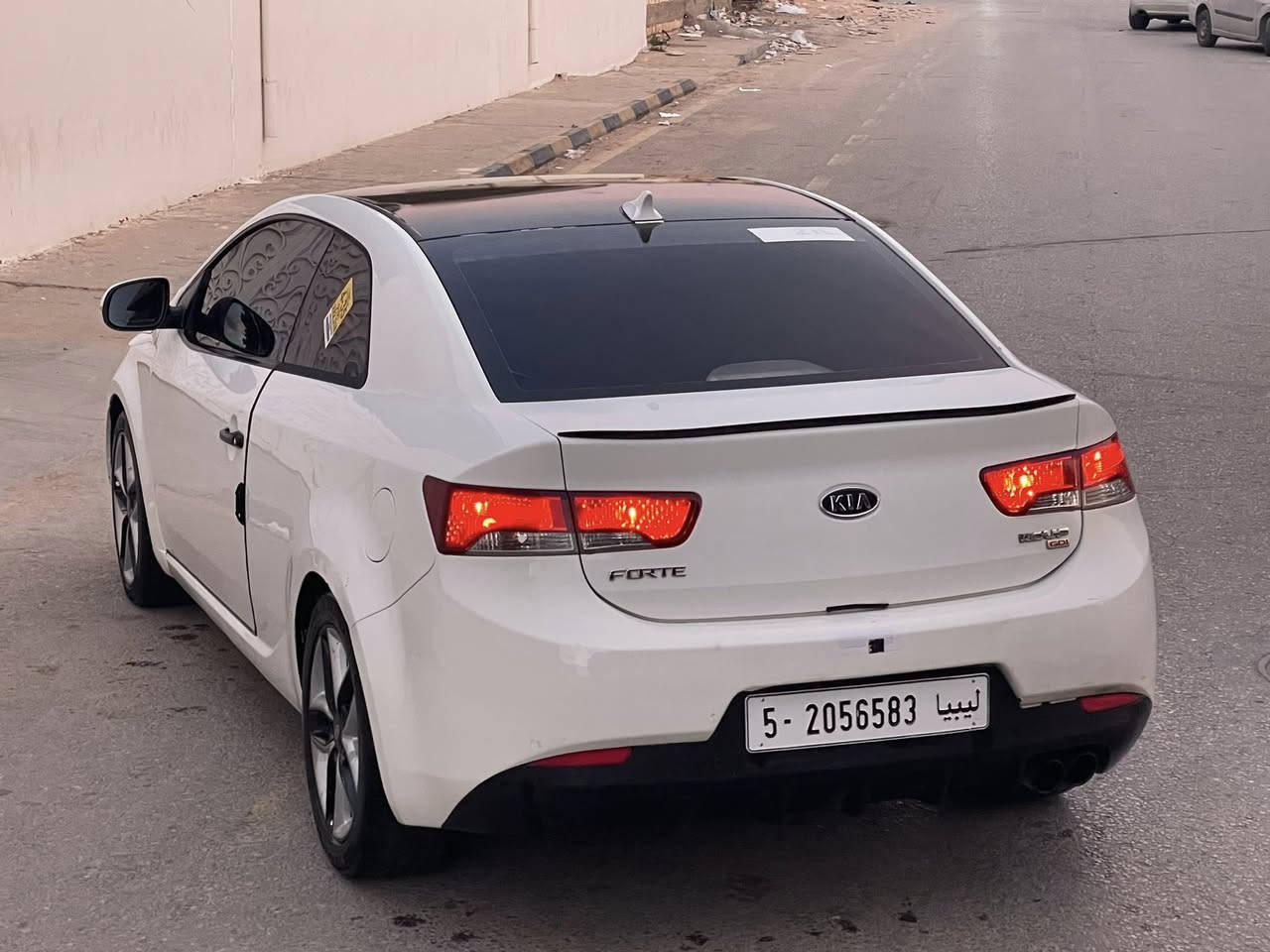 بسم الله مشاءالله ( كيا فورتي كوبي) 🤍✅  🤍🤍
#مزايا فل الفل🤍
📍النوع: kia  ✅🤍
📍الفـئه: Koupe 🤍
📍اللون : أبيض🤍
المسافة المقطوعة : 160 km 
📍سعة المحرك : 16GDi✅
📍سنة الصنع :2011/ 2010
📍الحالة : تبارك الرحمن لا يوجد عيوب ✅

📍المميزات🔥✈️ 
 بصمة + تحكم كامل ( مثبت سرعة + Eco +  + سارية عجل جديدة   +  إضاءة فالسبيكرات + عداد أحمر + مراميته بارزة +فريتشة ف مراية+ غيرها من المزايا +بصمه+شاشه)

ملاحظة ( الكربون موجود بالكامل ) 

محرك + صالة + كامبيو تبارك الرحمن 👌✅ 
  
المكان ؛ طرابلس الحي الدبلوماسي 
   

التواصل على الرقم 
0919203570 او واتس


**إذا كنت صاحب هذا الإعلان وتريد حذفه لأي سبب، رجاءا أرسل رسالة إلى الدعم الفني**