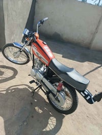 دراجة امتياز • أوراق تعمير ٢٣ • بابل القاسم الصلط