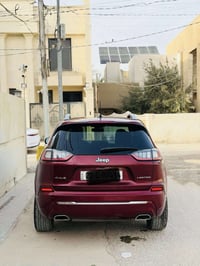 جيب بزون موديل 2021رقم اربيل باسمي فول مواصفات محرك 6سلندر ماشيه 22الف...