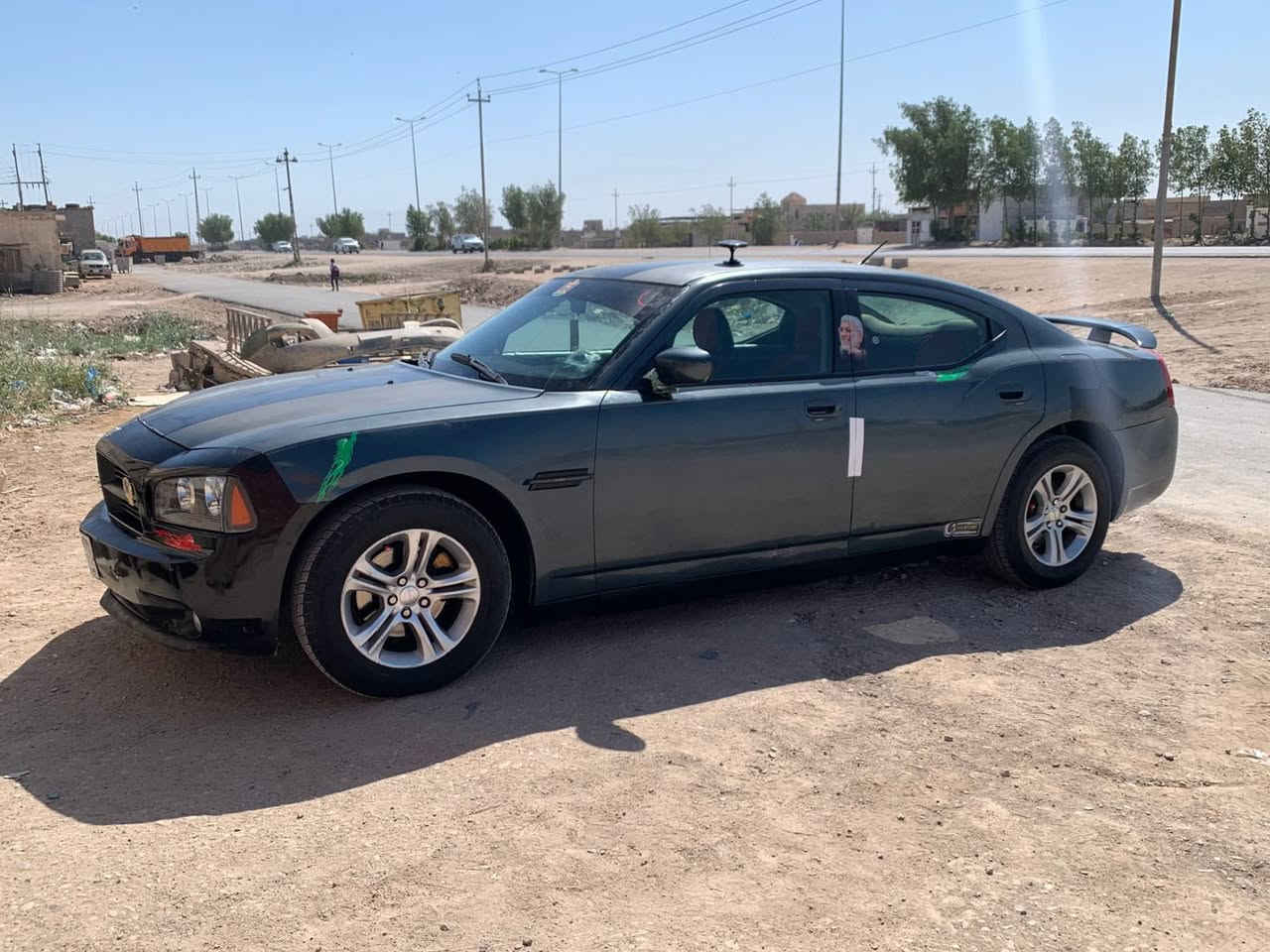 جارجر 7
كير ومكينه وحداده بشرط توه مشدودات
سياره جاهزه الأخير 
تحويل مباشر سنويه جديده
سعر 85
مكاني بصره 
***********
