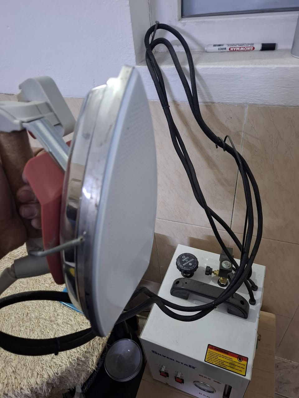 براد كبير اخو جديد سعره 120,000
مكواه خمسه لتر اخو جديد سعر 200,000
رقم الهاتف *********** العنوان هفلان
