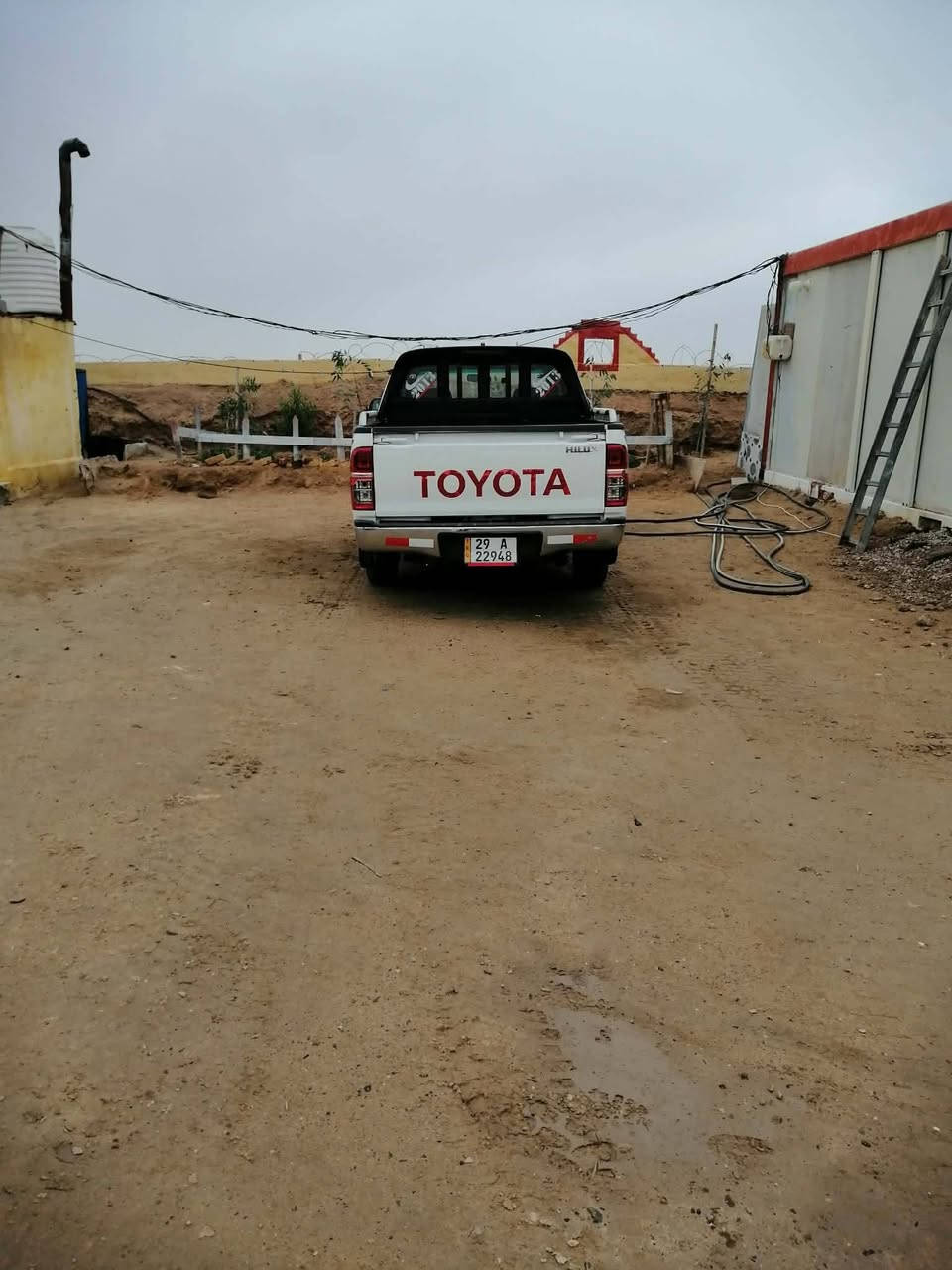 السلام عليكم
للبيع تيوتا هايلوكس موديل 2013 كويتي كير عادي كفالة عامة شرط السونار رقم واسط انكليزي بأسمي 
الاستفسار الاتصال
 بالرقم ***********
