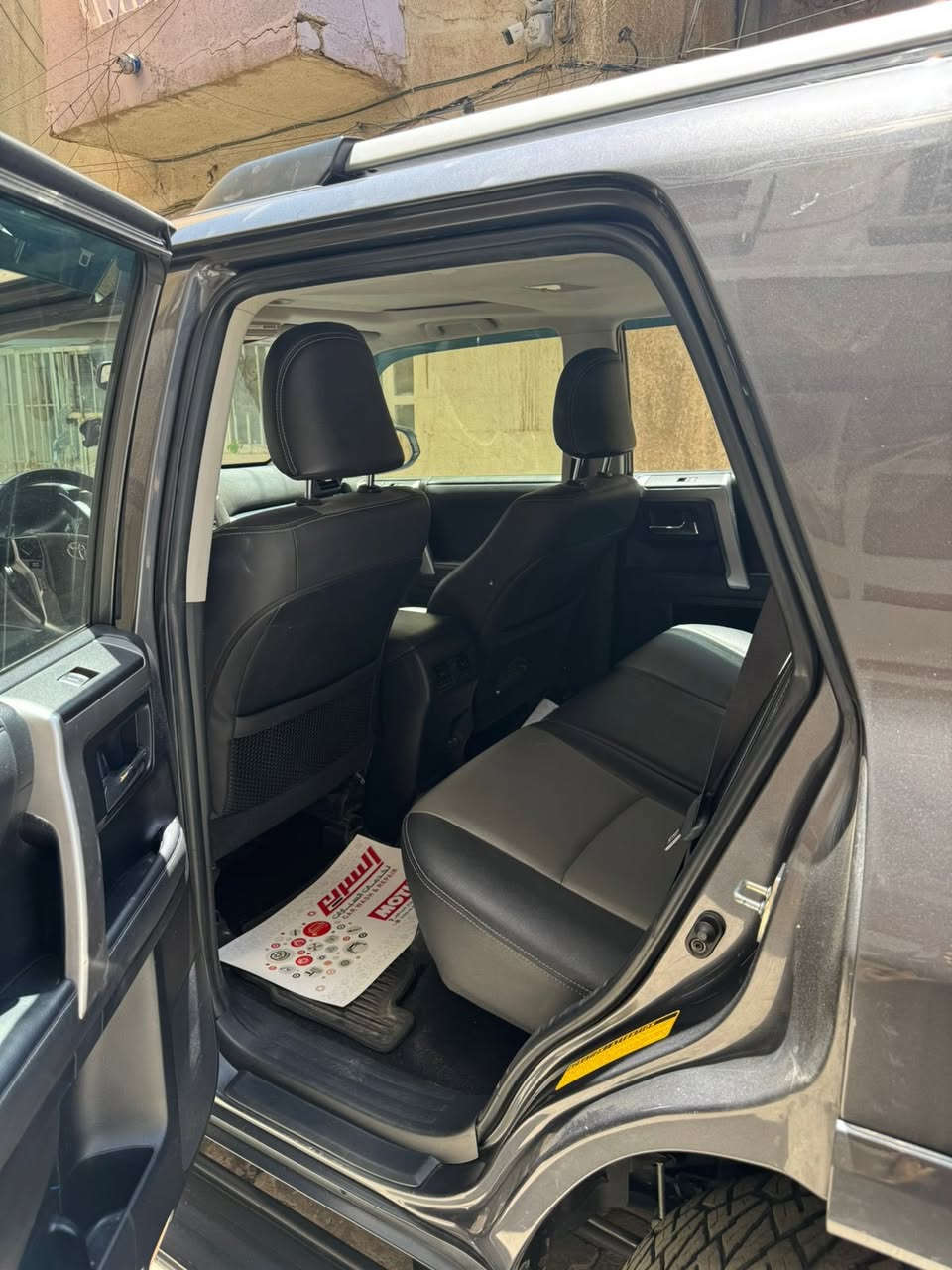 السلام عليكم ورحمة الله وبركاته
4RUNNER(SR5)PRIMMUMLIMMETED
2023 فول مواصفات فور ويل
رقم بغداد بصمة وفتحة ورادار وكامرة دوارة 
وكشنات جلد وكهرباء وتدفئة وتبريد كشنات وتدفئة مقود وبعد بيها هواي مواصفات 
ماشية 57000 km
5 راكب 
السعر 29000$ 
***********
