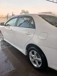 كورلا موديل 2013امريكي رقم بغداد الدولي بسمي ضررها باب او جاملغ مال ال...