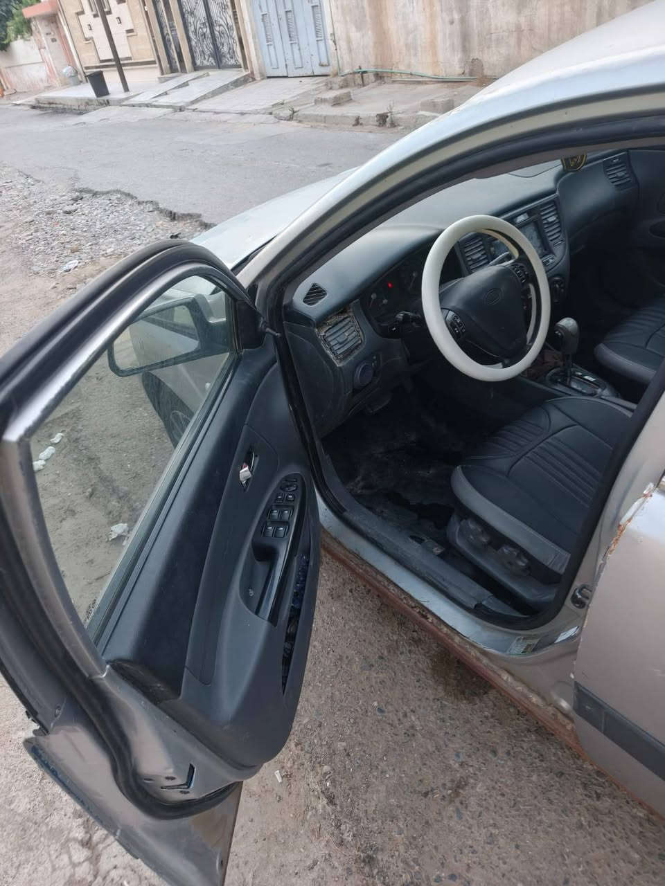 كيه برايد أمريكي  ٢٠٠٧ محوره مكينه وكير كورله مكينه وكير شرط  بدون ضرر فول اتوماتيك رقم اجنبي بسمي سنويه ٢٠٣٠ سعر ٦٨وبيها مجال مكاني موصل ايمن بجديده ستفسار علرقم ***********
