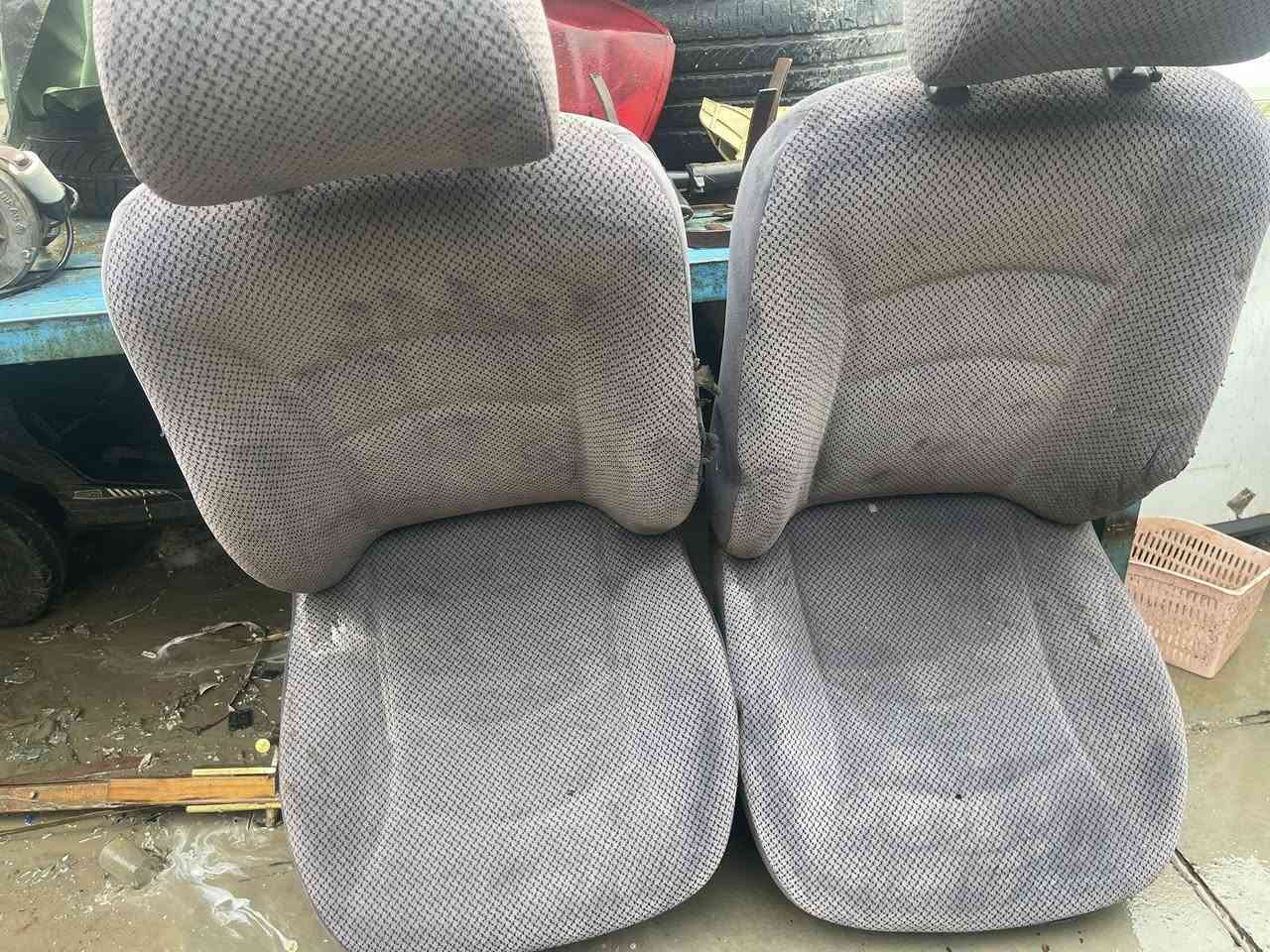 للبيع غراض نسيان بيك أب
شباك 2008جديد +2003جديد (الواحد على 40الف)
مازدات 2008جدد(85الف)
راديتر بيك أب نيسان غير مستخدم(40الف)
كشنات واحد كهربائي والثاني عادي ترهم تحوير على جميع السيارات (100الف)
فلنجات امامي جدد (40الف)
شلعه كامله 305الف 
اتصل وبيك خير وتدلل
0773809237مكاني بغداد


**إذا كنت صاحب هذا الإعلان وتريد حذفه لأي سبب، رجاءا أرسل رسالة إلى الدعم الفني**