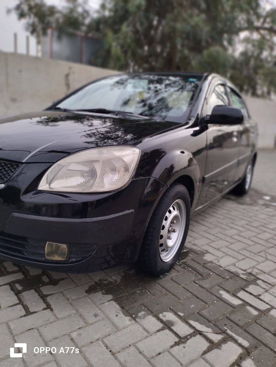 السلام عليكم     للبيع 
كيا ريو 2009 سياره جديده 
بيها قطع صبغ اثر شخوط وجراد
 ابيع حزام بدون دواخل كلها ليبل واحد 
كير مكينه كير صدر تخم تاير 
 كله تمام وخير من الله 
باسمي سنويه وهزه ورقم جدد 
مكاني بغداد  السعر 75
للاستفسار ***********
