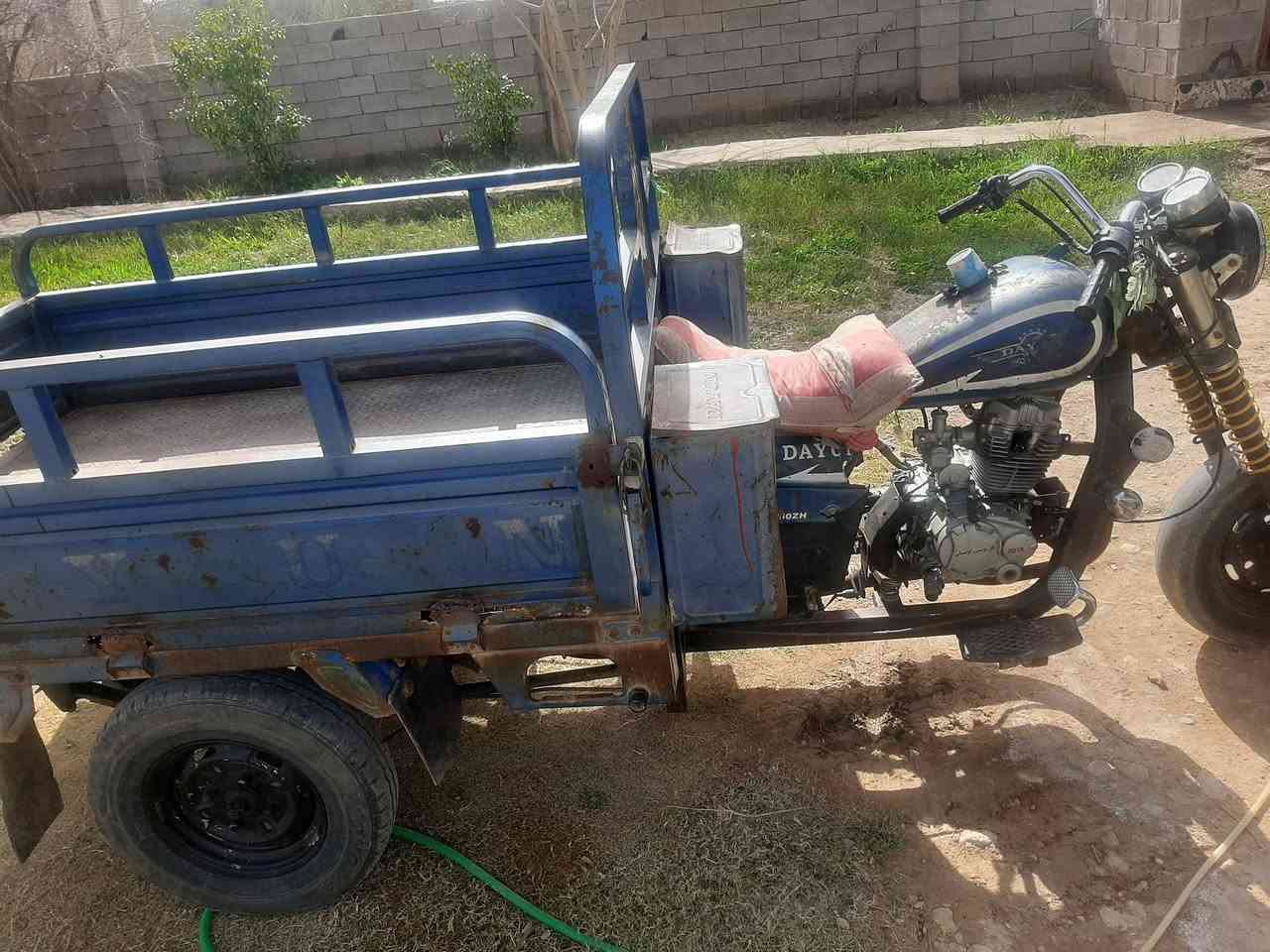 سلام عليكم ستوته للبيع مديل 17 كلك مكفوله السعر ٧٠٠ وبيها مجال قليل العنوان واسط الزبيديه قريه ام سنيم.للاتصال ***********
