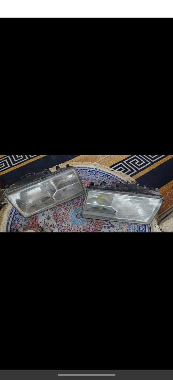 للبيع مكاني نجف الشباك سعره 25
واللايتات سعرهن 70 ألف 
رقمي ....***********
