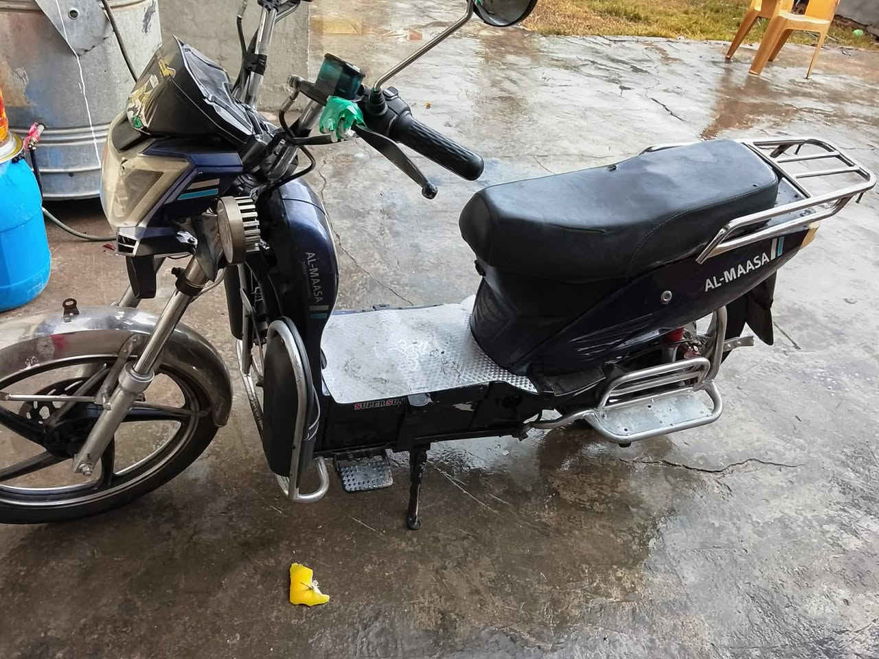 موطور شحن للبيع
نوع
هارلي
 ✅بطاريات عل فحص✅
⭕لايت عالي ناصي 
⭕ شاشه الكترونيه 
⭕نظام ®️ الرجوع الى الخلف
⭕ نظام 4 سرع 1234 
⭕ بريك امامي، خلفي 
⭕ اشاير يمين، يسار
⭕تشغيل عن بعد 
⭕ جهاز انذار سرقه
⭕ شاحنه الشركه الاصليه 
⭕ كلشي شغال كهربائيات 
الموطور نظيف مثل ما موضح بالصور 
(( السعر 275 )( بي مجال)رقمي مكاني شهداء
***********
