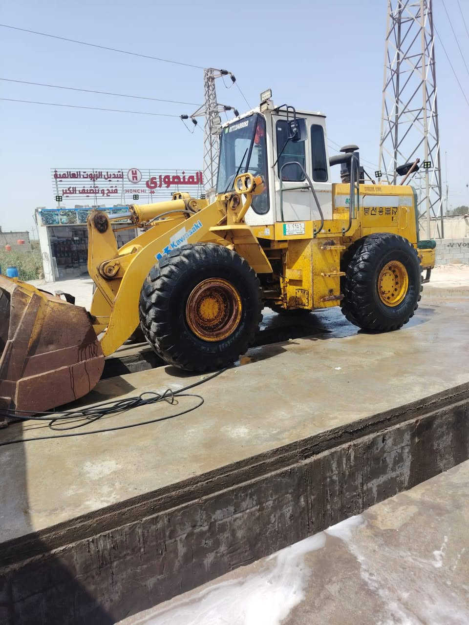 السلام عليكم حبايب عندي شفل 80 موديل 95 جاهز للعمل للتفاصيل رقمي ***********
